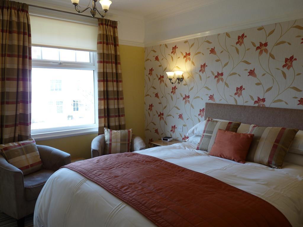Cornerways Guest House Llandudno Zewnętrze zdjęcie