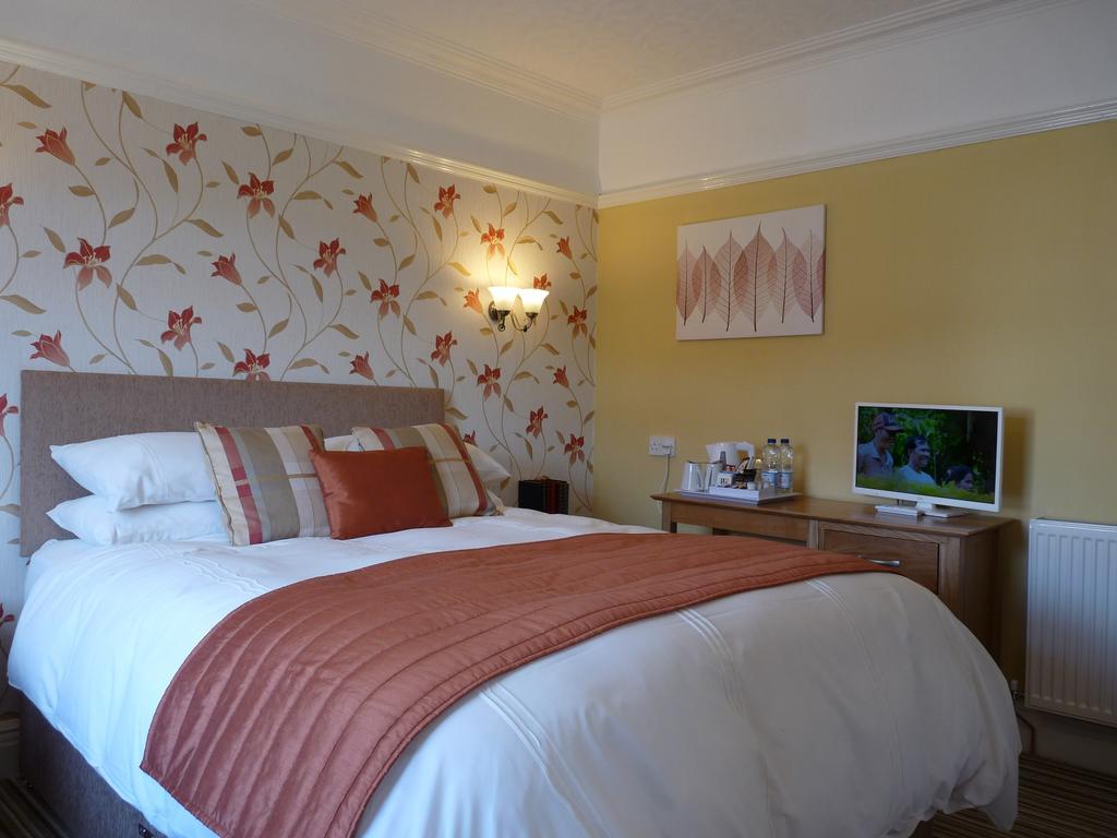Cornerways Guest House Llandudno Zewnętrze zdjęcie