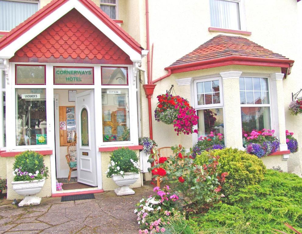 Cornerways Guest House Llandudno Zewnętrze zdjęcie